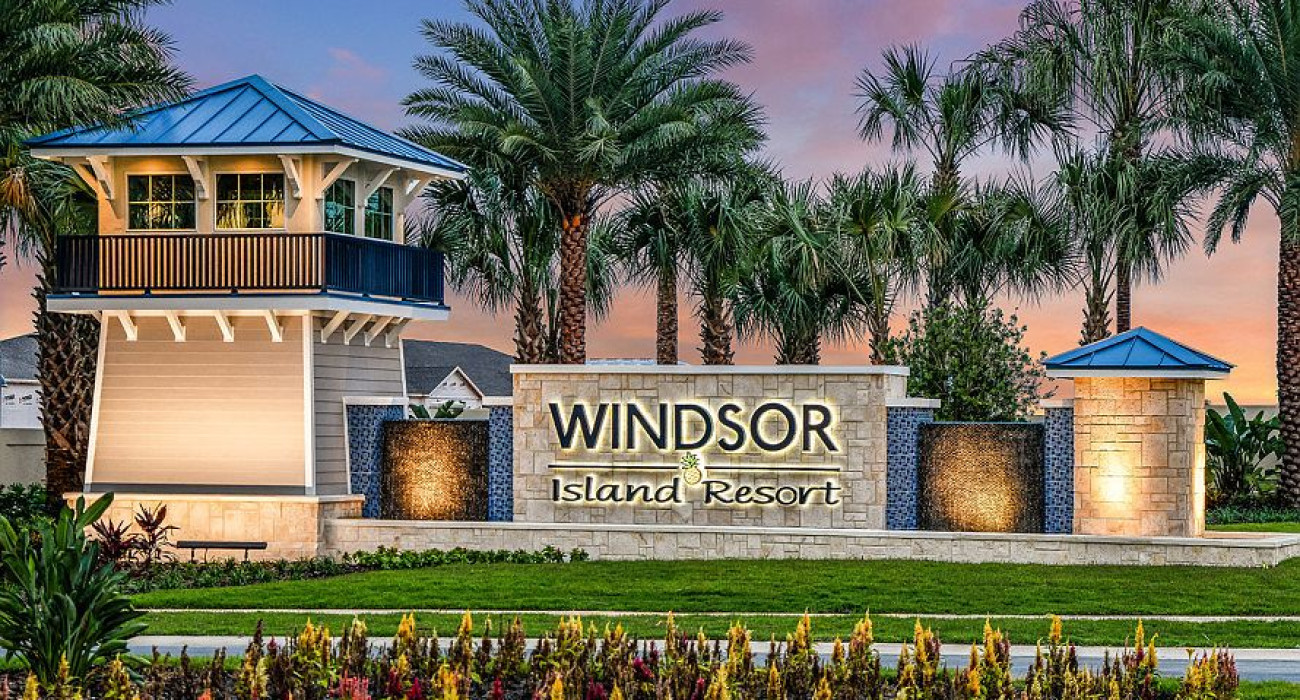 Windsor Island Resort Entrance